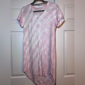 Anthropology cloth and stone tie dye dress
Size xs